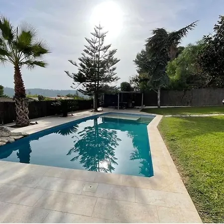 Casa A 20km De Barcelona Con Sauna Y Piscina Privada Fontpineda Holiday home Palleja