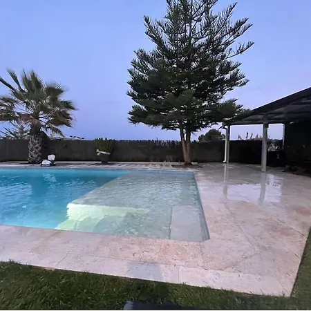 Holiday home Casa A 20km De Barcelona Con Sauna Y Piscina Privada Fontpineda Palleja