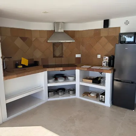 Holiday home Casa A 20km De Barcelona Con Sauna Y Piscina Privada Fontpineda Palleja