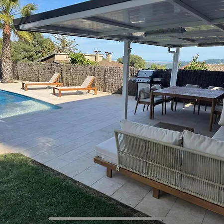 Casa A 20km De Barcelona Con Sauna Y Piscina Privada Fontpineda Holiday home Palleja