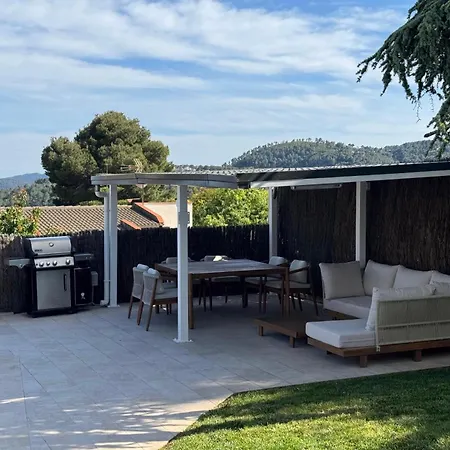Holiday home Casa A 20km De Barcelona Con Sauna Y Piscina Privada Fontpineda Palleja
