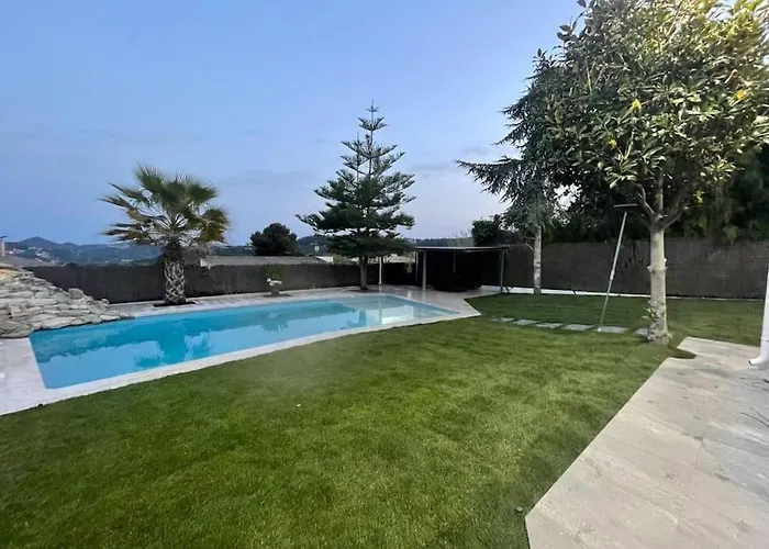 Casa Con Jardin, Sauna, Piscina Privada Y Naturaleza Cerca De Barcelona *