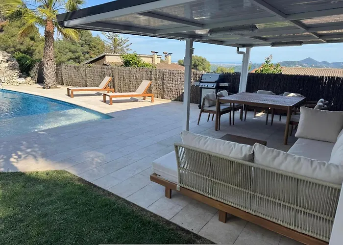 Casa Con Jardin, Sauna, Piscina Privada Y Naturaleza Cerca De Barcelona Prázdninový dům Pallejá